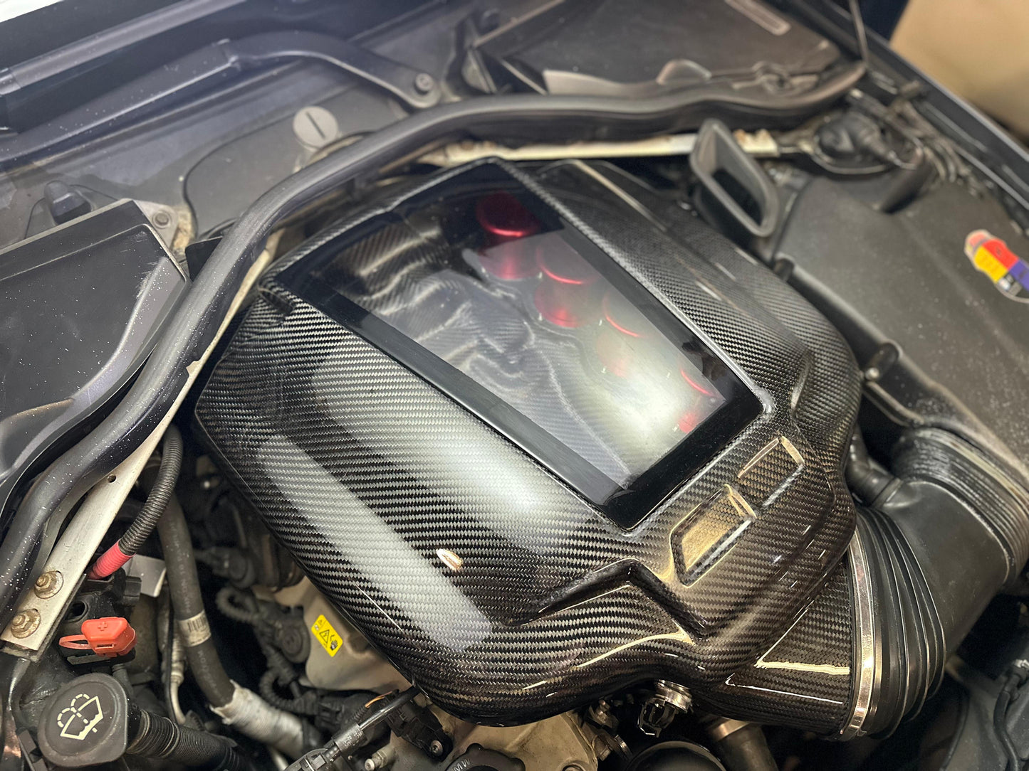 BMW E9x (S65) M3 Carbon Plenum - Lexan Glass